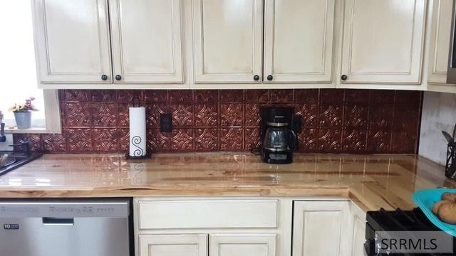 699 Stephens Road, Challis, ID 83226