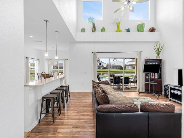 1204 CUMBRIAN LAKES COURT, Kissimmee, FL 34746