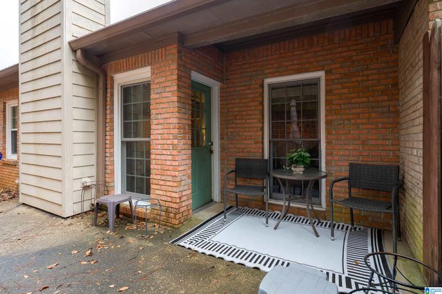 2621 N CHANDALAR LANE, Pelham, AL 35124