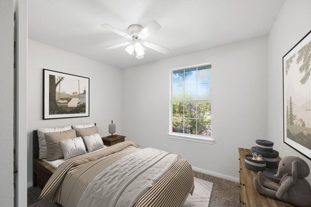 2527 S San Antonio Street, Pearland, TX 77581