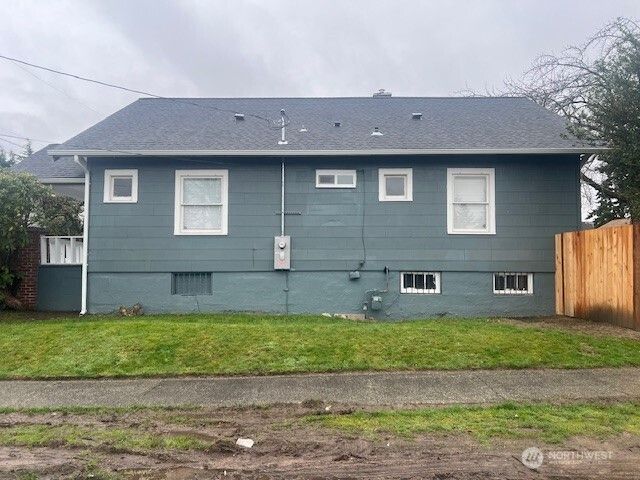 1104 S Prospect Street, Tacoma, WA 98405