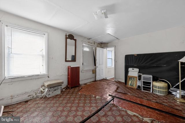 1437 N 8TH ST, Philadelphia, PA 19122