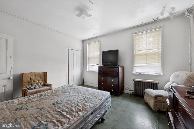 1437 N 8TH ST, Philadelphia, PA 19122