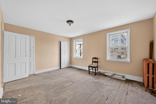 1437 N 8TH ST, Philadelphia, PA 19122