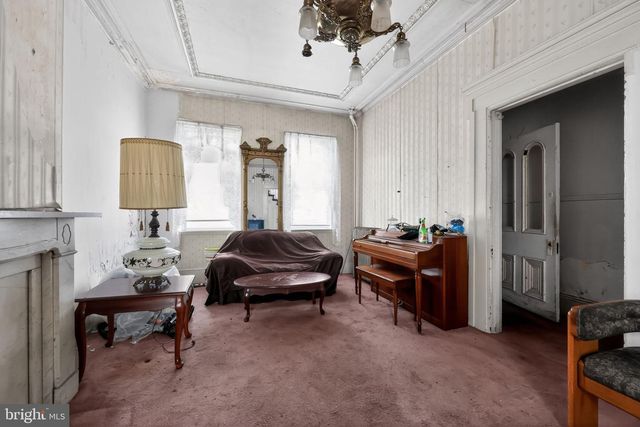 1437 N 8TH ST, Philadelphia, PA 19122