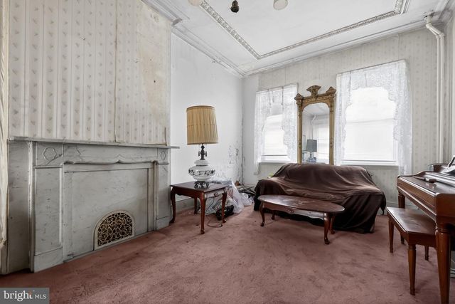 1437 N 8TH ST, Philadelphia, PA 19122