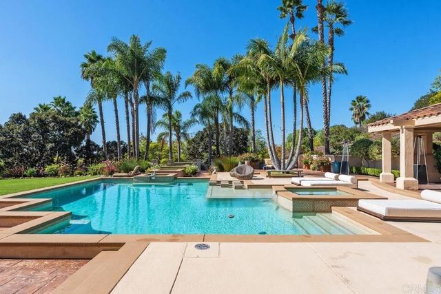 7345 Vista Rancho Ct, Rancho Santa Fe, CA 92067