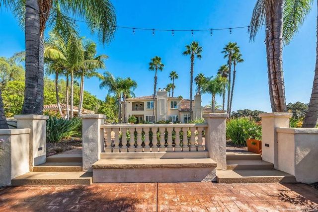 7345 Vista Rancho Ct, Rancho Santa Fe, CA 92067