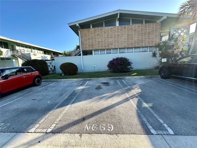 1060 98th Street 24, Bay Harbor Islands, FL 33154