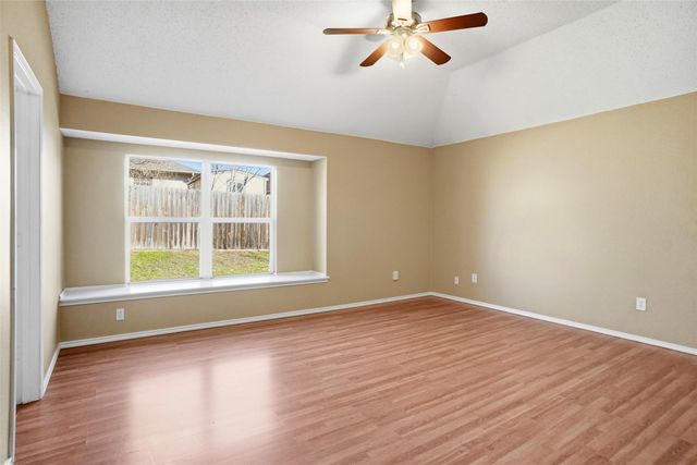 2704 Hearthside Lane, Mansfield, TX 76063