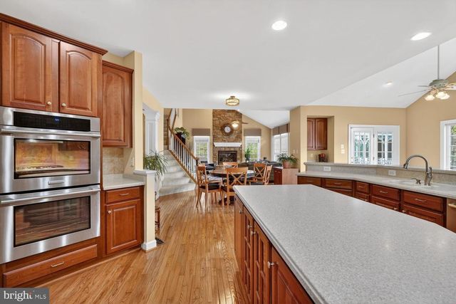 401 HILTON HEAD CT, Ashton, MD 20861