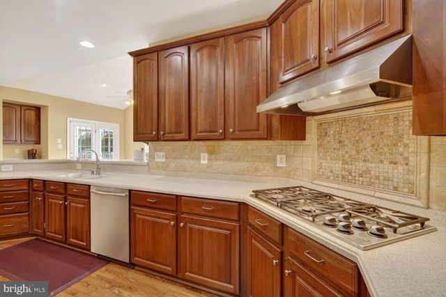 401 HILTON HEAD CT, Ashton, MD 20861