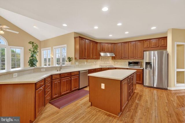401 HILTON HEAD CT, Ashton, MD 20861