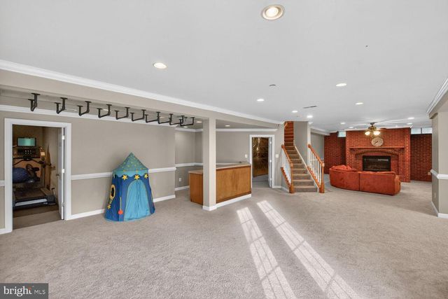 401 HILTON HEAD CT, Ashton, MD 20861
