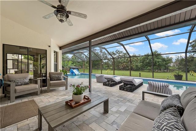 6560 Kestrel CIR, Fort Myers, FL 33966