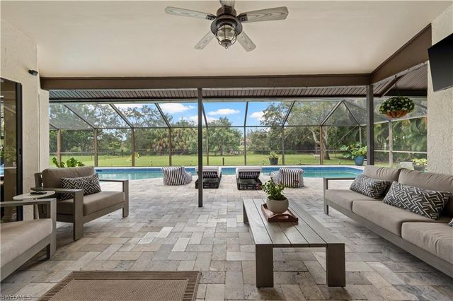 6560 Kestrel CIR, Fort Myers, FL 33966