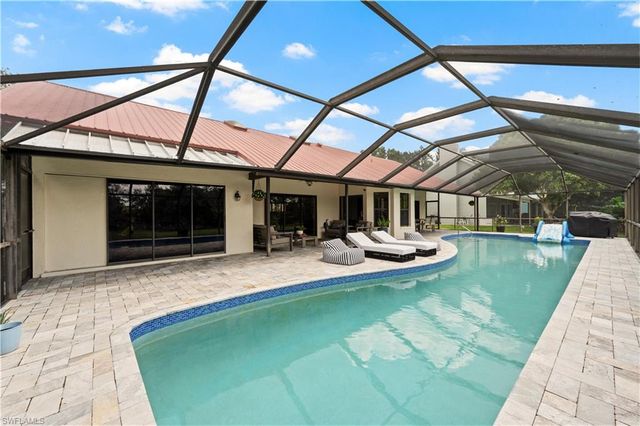 6560 Kestrel CIR, Fort Myers, FL 33966
