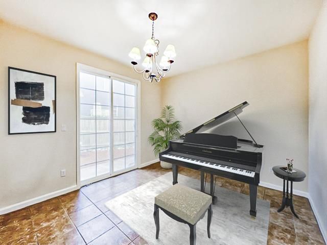 5716 Alder Bridge Ct, Elk Grove, CA 95757