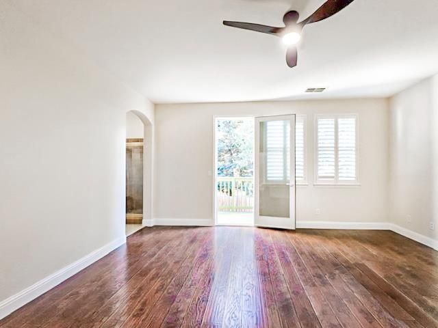 5716 Alder Bridge Ct, Elk Grove, CA 95757