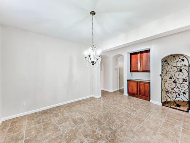 5716 Alder Bridge Ct, Elk Grove, CA 95757