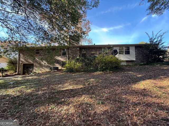 5904 Foxfield Trail, Rex, GA 30273