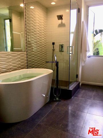 16045 Royal Mount Drive, Encino, CA 91436