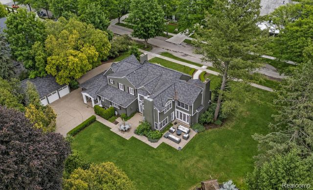 1269 Willow Lane, Birmingham, MI 48009