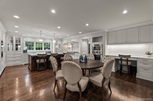 1269 Willow Lane, Birmingham, MI 48009