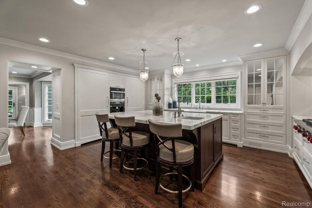 1269 Willow Lane, Birmingham, MI 48009