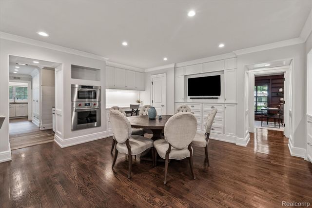 1269 Willow Lane, Birmingham, MI 48009