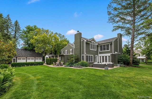 1269 Willow Lane, Birmingham, MI 48009