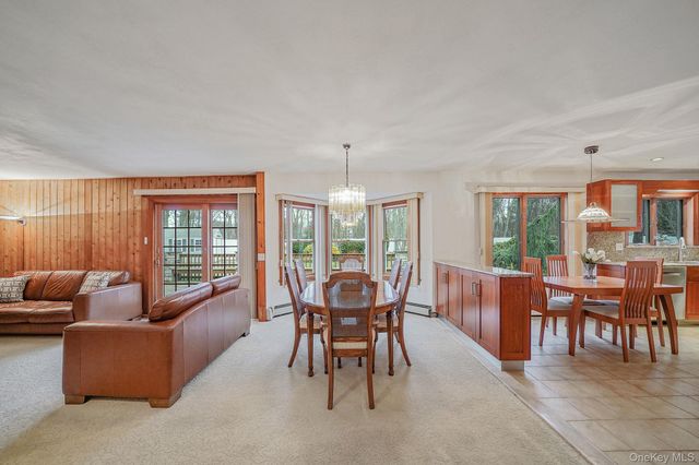 52 San Rafael Avenue, Holbrook, NY 11741