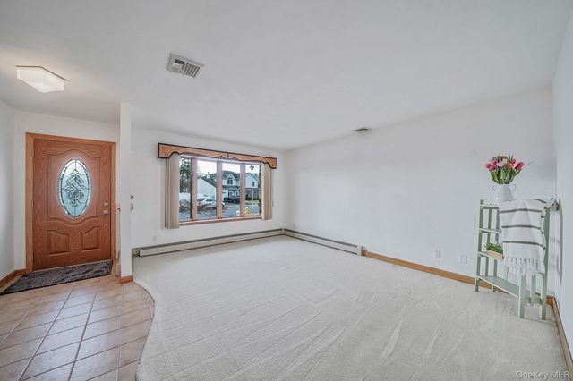 52 San Rafael Avenue, Holbrook, NY 11741