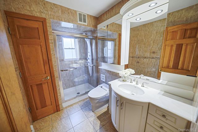 52 San Rafael Avenue, Holbrook, NY 11741