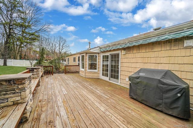 52 San Rafael Avenue, Holbrook, NY 11741