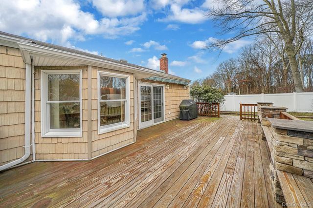 52 San Rafael Avenue, Holbrook, NY 11741