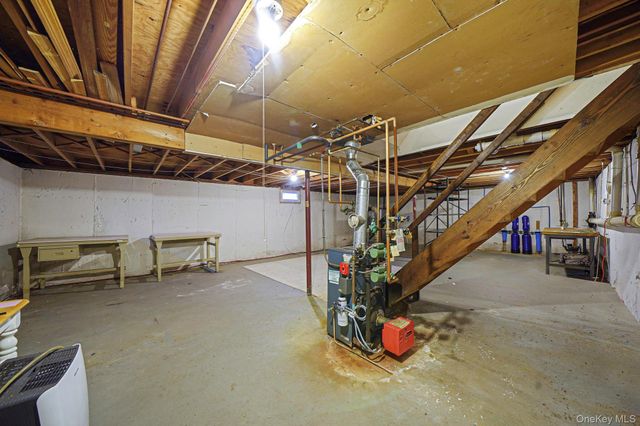 52 San Rafael Avenue, Holbrook, NY 11741