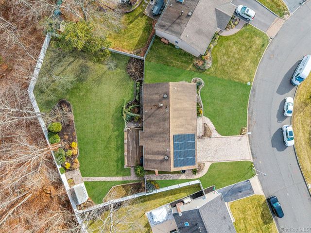 52 San Rafael Avenue, Holbrook, NY 11741