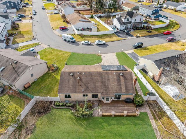 52 San Rafael Avenue, Holbrook, NY 11741