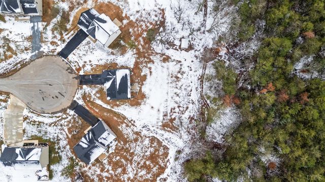 155 Treasure Ct, Rustburg, VA 24588