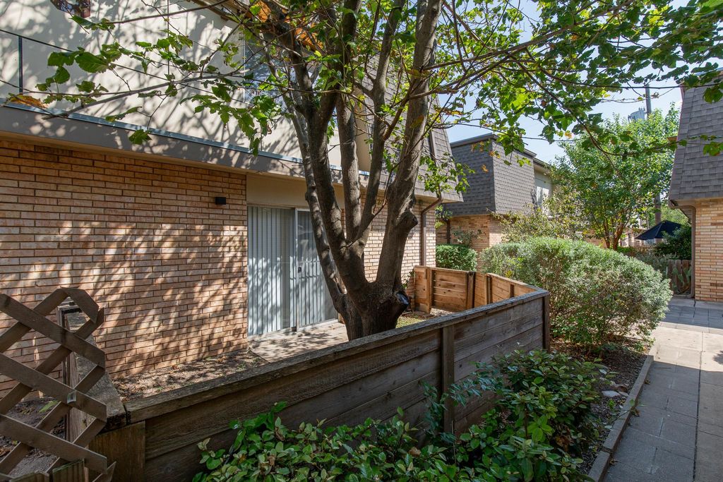 5506 Grover Ave G-126, Austin, TX 78756