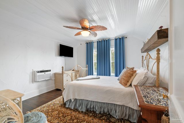 1723 Yates Ave, Pensacola, FL 32503