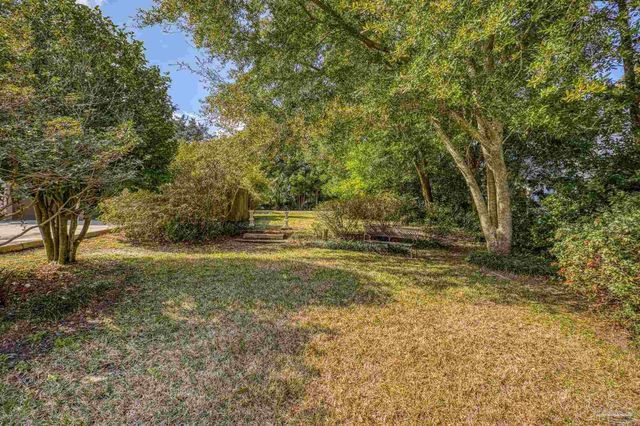 1723 Yates Ave, Pensacola, FL 32503