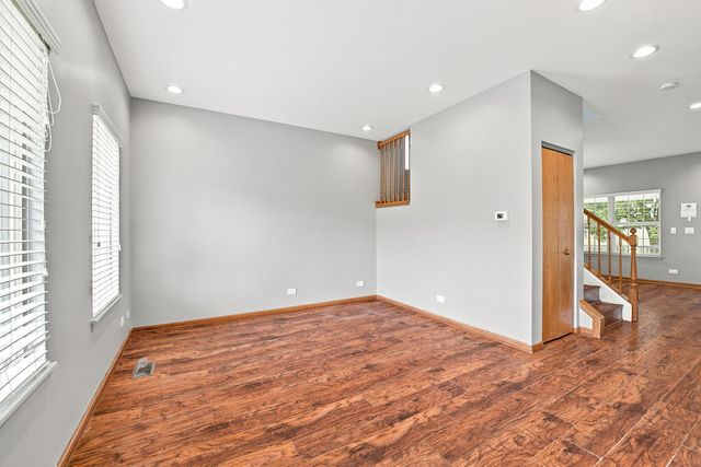 2554 Warm Springs Lane, Naperville, IL 60564