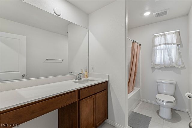 10034 Sir Atlas Court, Las Vegas, NV 89148
