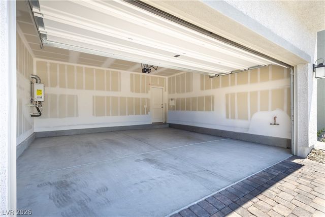 10034 Sir Atlas Court, Las Vegas, NV 89148
