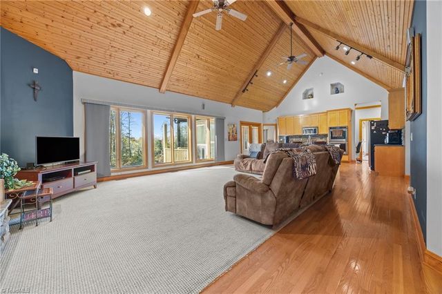 6452 Mt Hermon Rock Creek Road B, Snow Camp, NC 27349