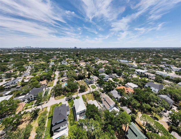 2305 S OCCIDENT STREET, Tampa, FL 33629