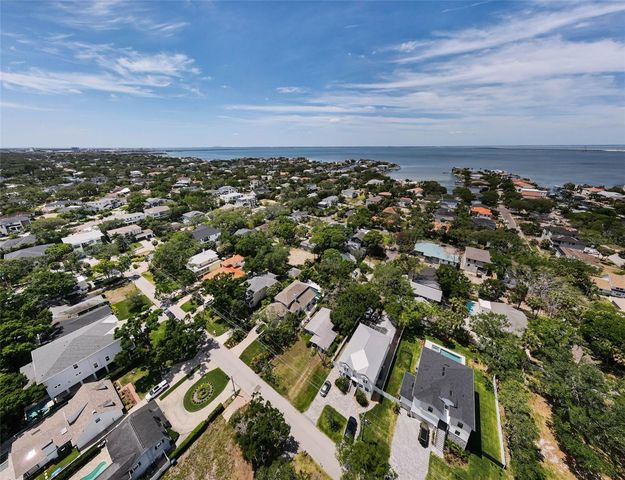 2305 S OCCIDENT STREET, Tampa, FL 33629