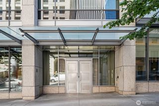 715 2nd Avenue #1505, Seattle, WA 98104